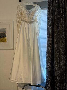 oleg cassini satin bodice organza wedding dress Oleg Cassini Wedding Dress